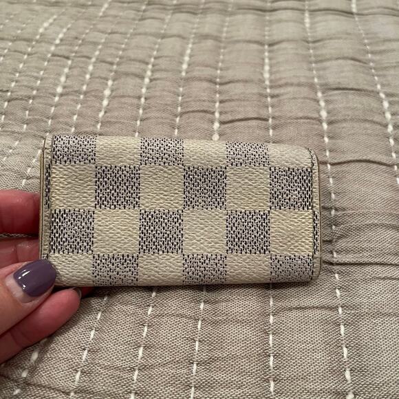 Louis Vuitton LV 4 Key Holder Damier Azur Authentic COA - Picture 4 of 11